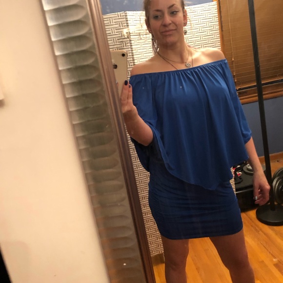 Dress with hat - Picture 4 of 5